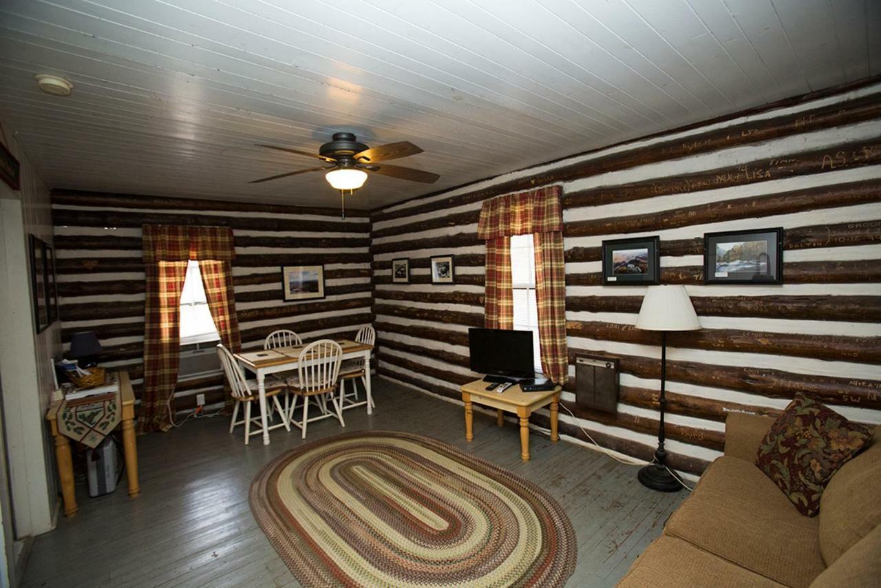 Pine Gables Cabins Villa Lake Lure Exterior foto