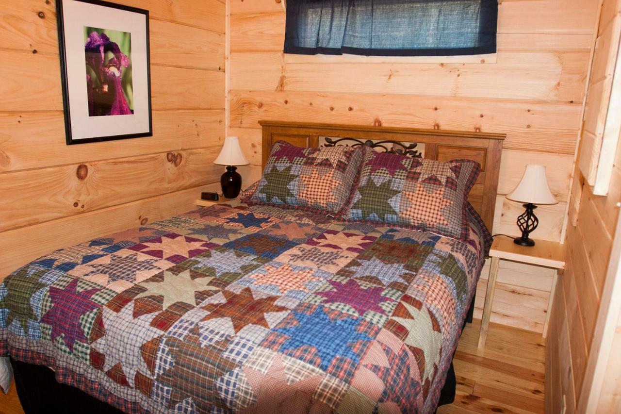 Pine Gables Cabins Villa Lake Lure Exterior foto