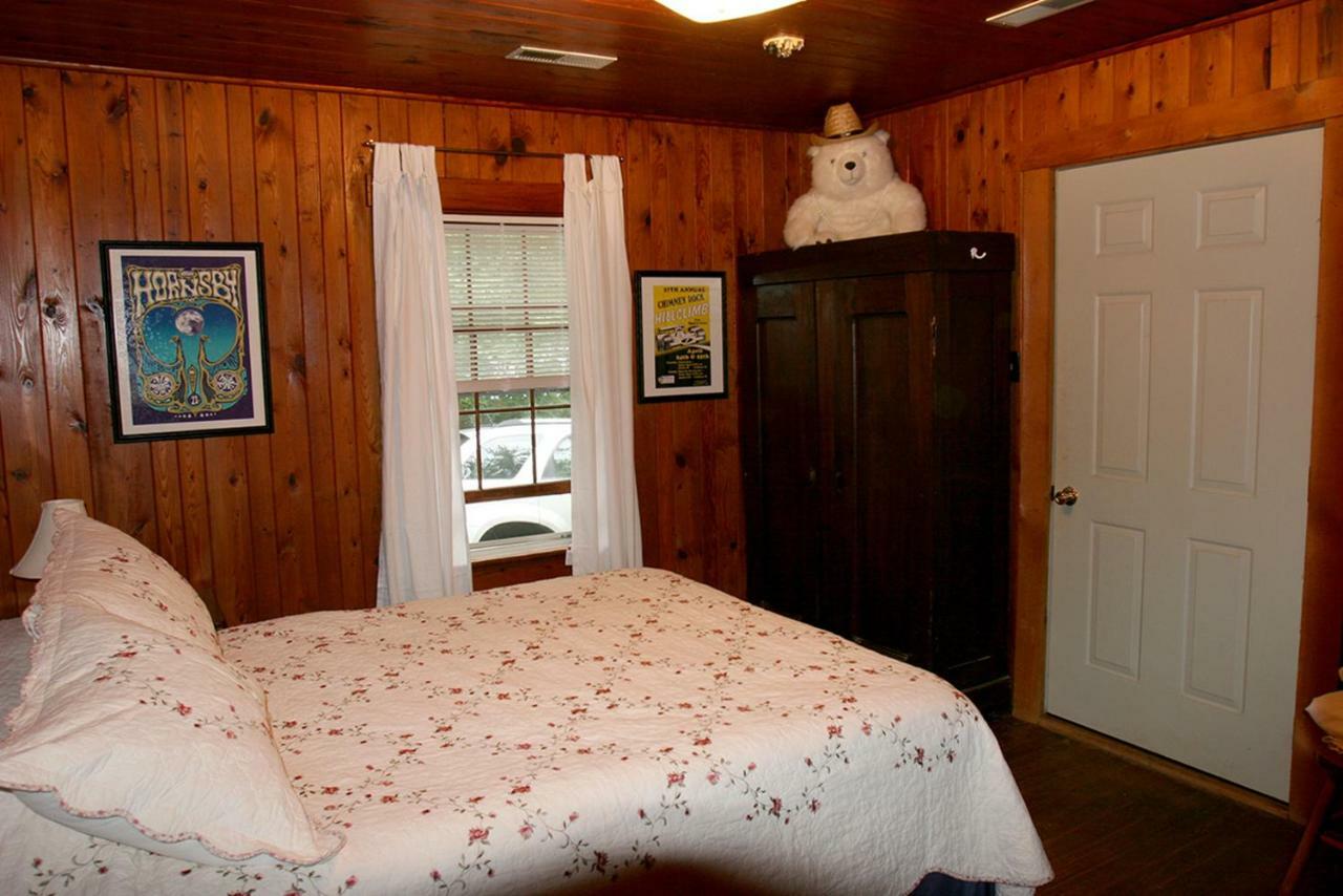 Pine Gables Cabins Villa Lake Lure Exterior foto