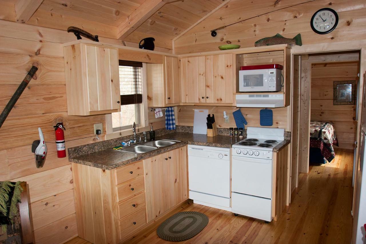 Pine Gables Cabins Villa Lake Lure Exterior foto